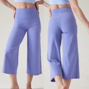 Athleta Elation Wide Crop Pants Size XXS Yoga Pants Dark Adonis Blue